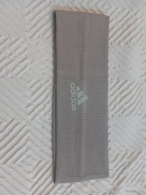 adidas Ribbed Gray Headband